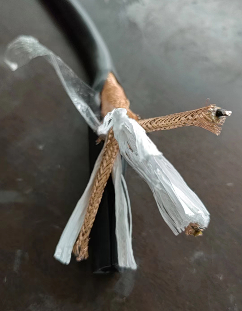 16938167737210.jpg 計算機(jī)電纜.jpg